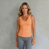 Yoga Top ZIA, V-neck tank mit seitlicher Raffung, verschiedene Farben | kamah - Yoga V-Neck Top mit seitlicher Raffung ZIA - verschiedene Farben - kamah yoga and style