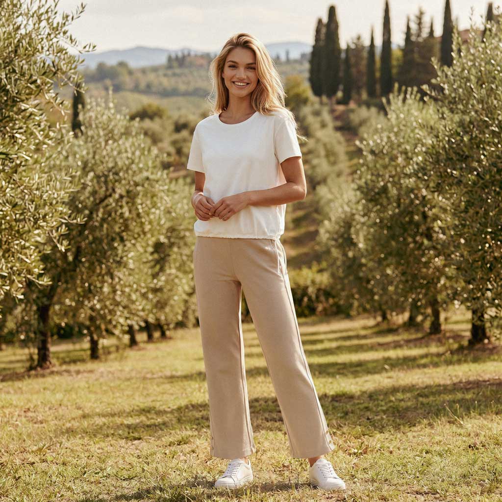 oversized T-Shirt AMINA mit Tunnelzug am Saum, individuell justuerbar - lockeres Yoga T Shirt mit Tunnelzug AMINA  - Farbe offwhite - kamah yoga and style