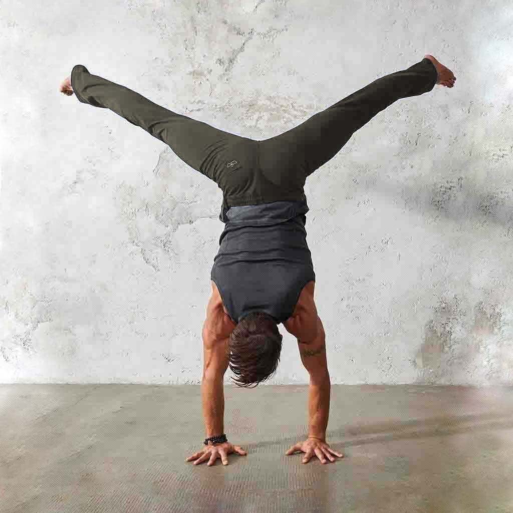 Yoga Pant Oscar , in verschiedenen Farben - Kamah Yoga and Style